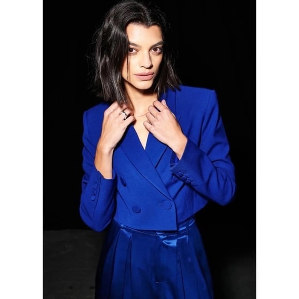 CAMI NYC Blue Sleek Cropped Blazer